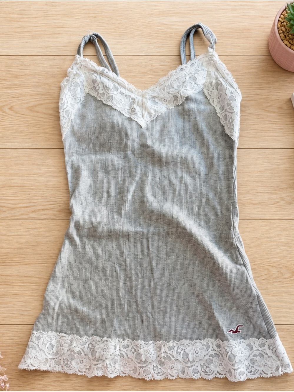 Hollister Heather Gray Ribbed Lace-Trim Cami